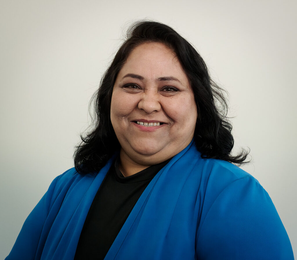 photo of farzana nikpour